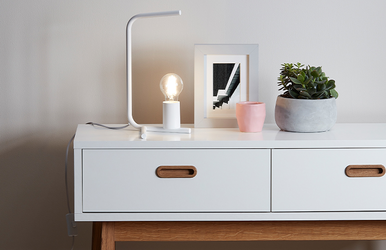 Lampa stołowa GoodHome Darrah 1-punktowa E27 biała