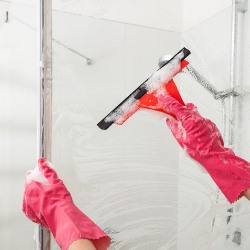czyszczenie kabiny prysznicowej